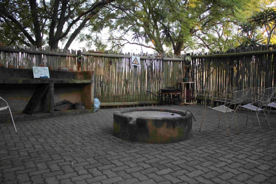 9 Bedroom Property for Sale in Schietfontein Ah North West